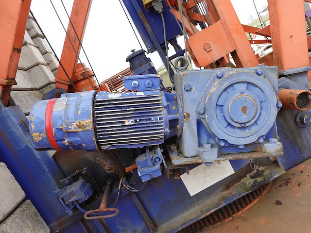 Torenkraan arcomet - afbeelding 16 van  19