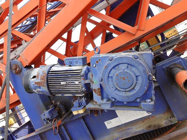 Torenkraan arcomet - afbeelding 14 van  19