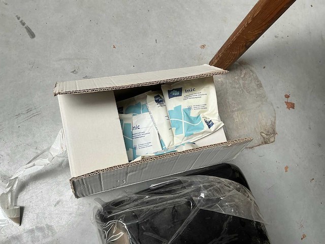 Tork papierdispenser - afbeelding 3 van  3
