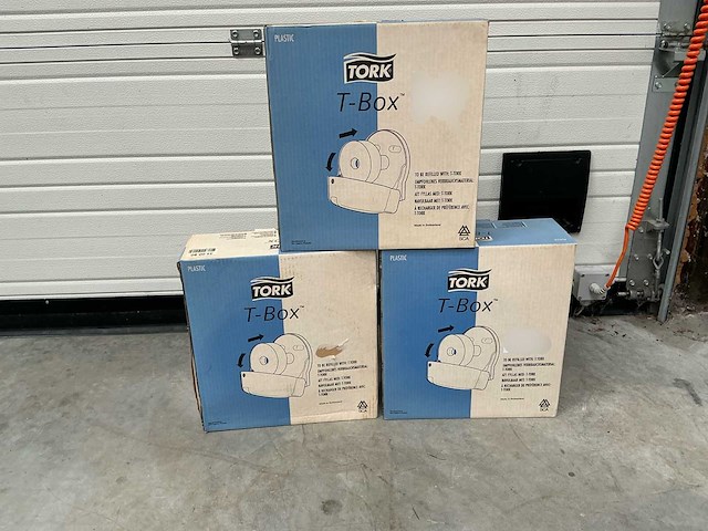 Tork t-box papier dispenser (3x) - afbeelding 1 van  1