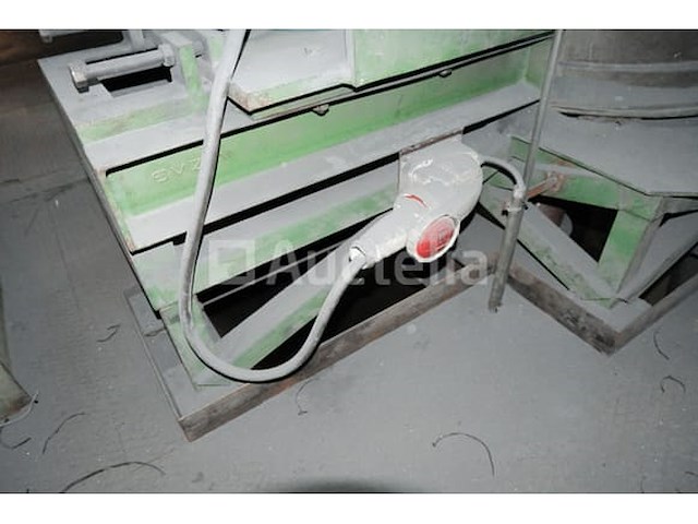 Tornado industriële shredder - afbeelding 12 van  13