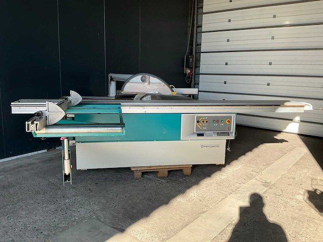 Tornado sc3200 paneelcirkelzaagmachine - afbeelding 1 van  10