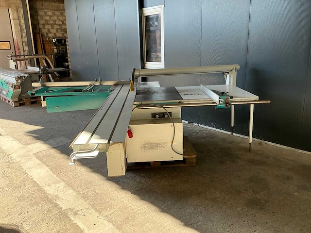 Tornado sc3200 paneelcirkelzaagmachine - afbeelding 5 van  10