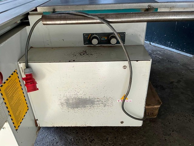 Tornado sc3200 paneelcirkelzaagmachine - afbeelding 10 van  10