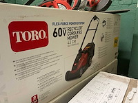 Toro 21844 grasmaaier op accu
