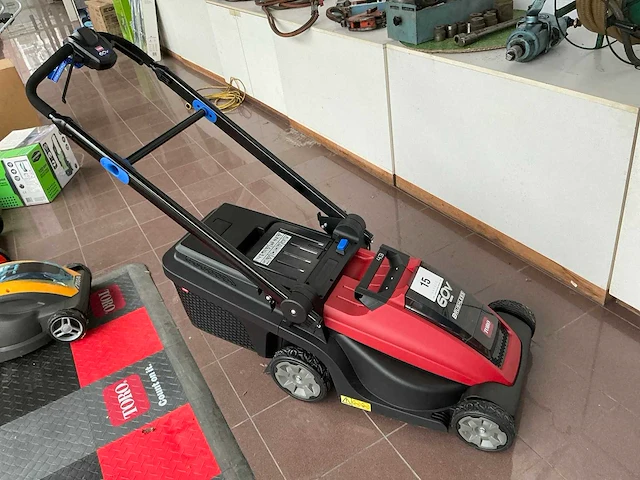 Toro 43 brushless 60v mulcher accu grasmaaier - afbeelding 3 van  8