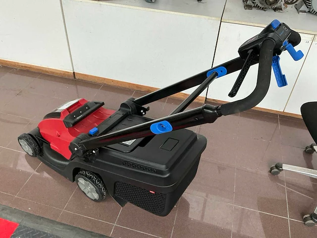 Toro 43 brushless 60v mulcher accu grasmaaier - afbeelding 6 van  8