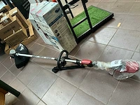 Toro divers accu snoeigereedschap - afbeelding 6 van  7