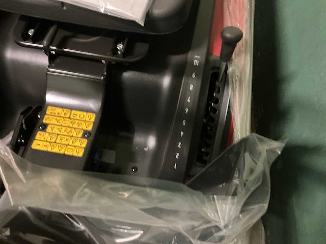 Toro es3000sd elektrische zitmaaier - afbeelding 7 van  9