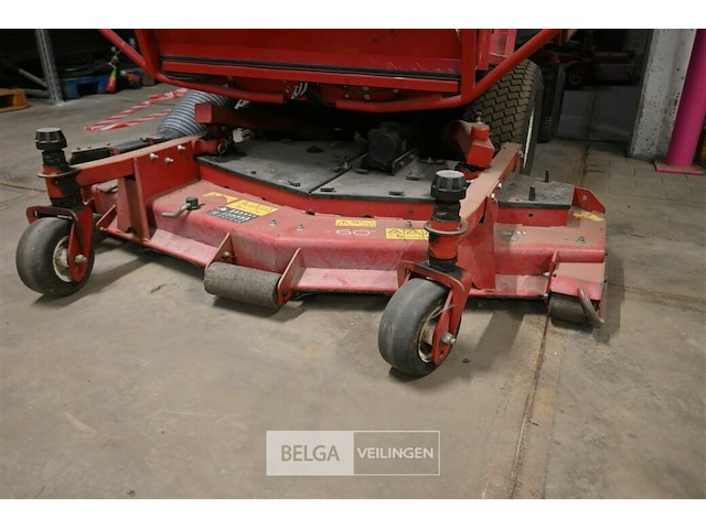 Toro groundsmaster zitmaaier - afbeelding 11 van  13