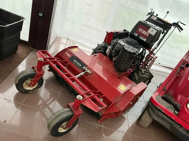 Toro mid-size 36 flail klepelmaaier - afbeelding 5 van  8
