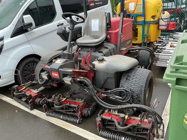 Toro reelmaster 5510 crosstrax awd fairway maaier - afbeelding 6 van  12