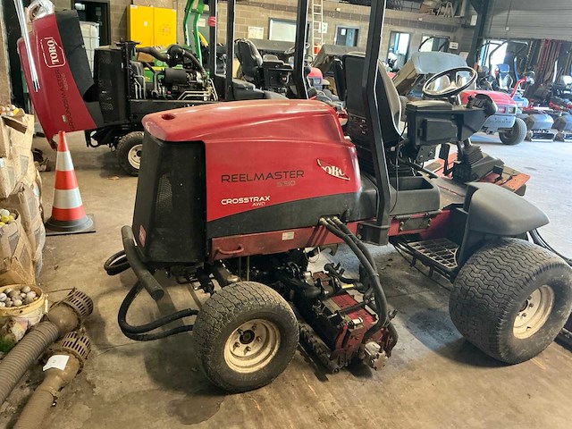 Toro reelmaster 5510 crosstrax awd fairway maaier - afbeelding 3 van  21