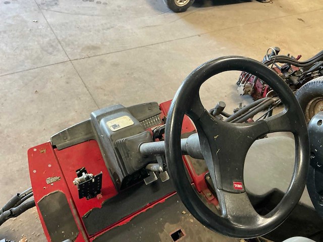 Toro reelmaster 5510 crosstrax awd fairway maaier - afbeelding 9 van  21