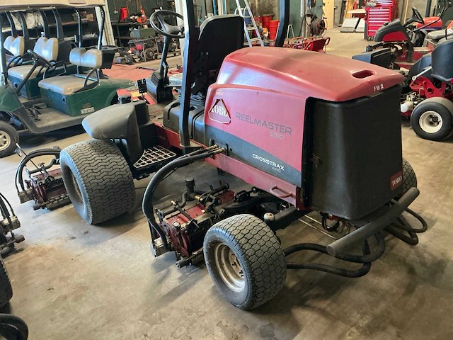 Toro reelmaster 5510 crosstrax awd fairway maaier - afbeelding 17 van  18