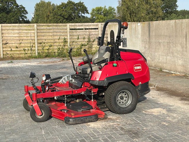 Toro zmaster zero-turn zitmaaier - afbeelding 12 van  21