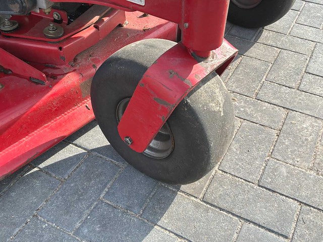 Toro zmaster zero-turn zitmaaier - afbeelding 19 van  21