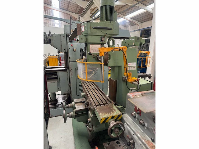 Tos - f2v - universele freesmachine - afbeelding 3 van  3
