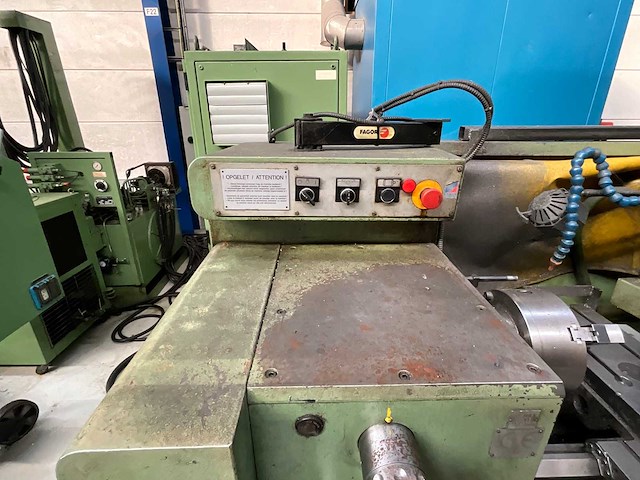 Tos - sui32 - universele draaibank - afbeelding 10 van  10