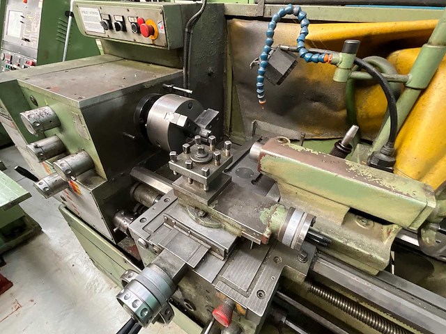 Tos - sui32 - universele draaibank - afbeelding 5 van  10