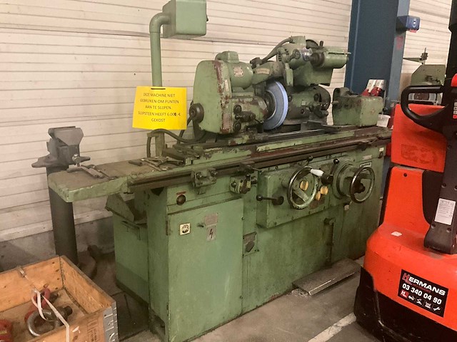 Tos-hostivar 2ud 750 universele cilindrische slijpmachine - afbeelding 1 van  9