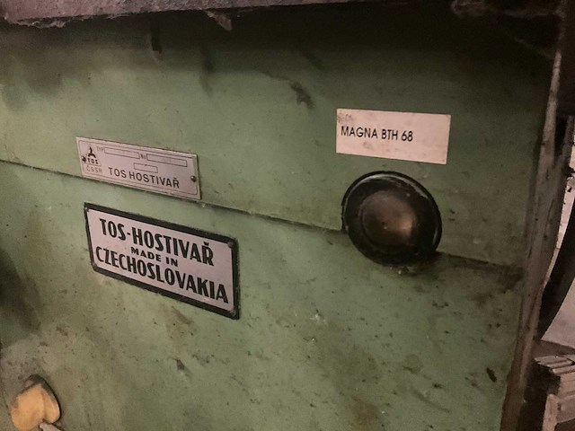 Tos-hostivar 2ud 750 universele cilindrische slijpmachine - afbeelding 7 van  9
