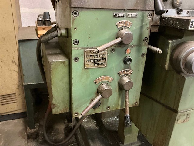 Tos kurim fnk 25 a cnc freesmachine - afbeelding 6 van  22