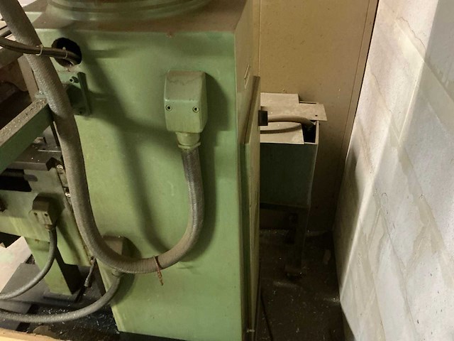 Tos kurim fnk 25 a cnc freesmachine - afbeelding 14 van  22