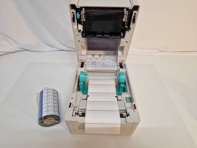Toshiba - imprimante code barre - inventaire hospitalier divers - afbeelding 3 van  3