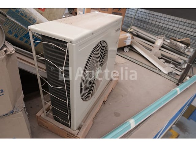 Toshiba inverter warm/koud airconditioningsysteem - afbeelding 1 van  13