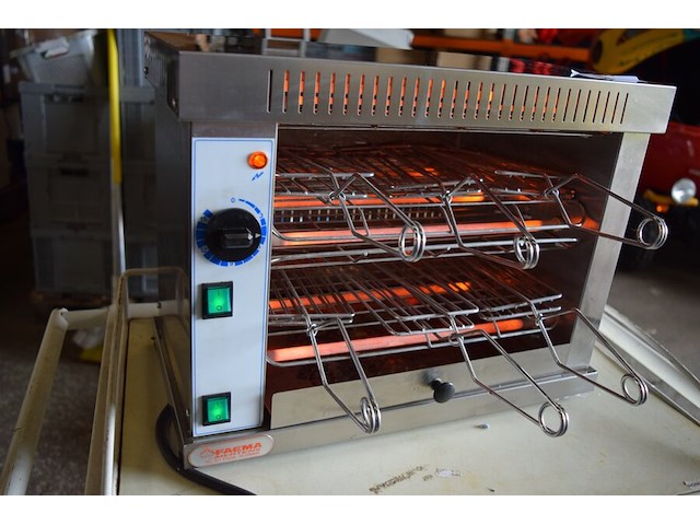 Tosti machine met 6 tosti klemmen 220v - afbeelding 5 van  7