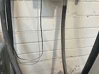 Total dieselpomp met literteller, slang en pistool (wandmontage) - afbeelding 2 van  6