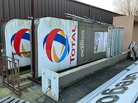 Total energies diverse reclamezuilen (2x) - afbeelding 1 van  5