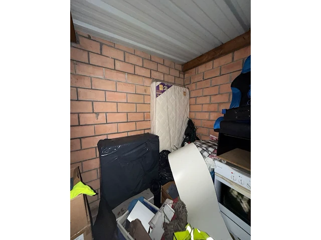 Totale inboedel appartement + garagebox gistel - afbeelding 24 van  41