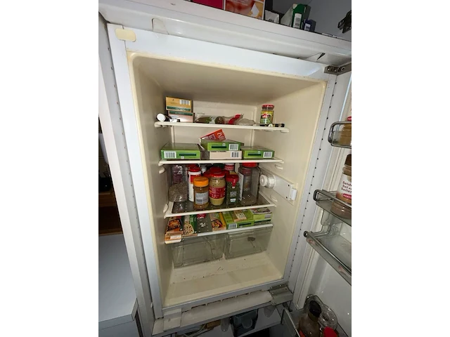 Totale inboedel appartement + garagebox oudenburg - afbeelding 29 van  87