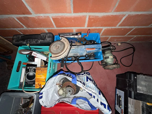 Totale inboedel appartement + garagebox oudenburg - afbeelding 73 van  87