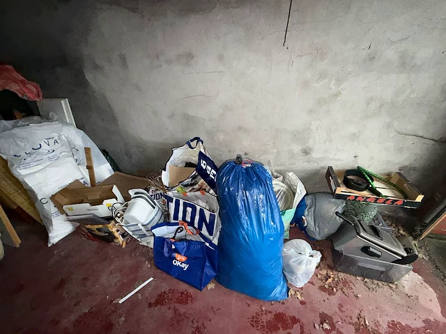 Totale inboedel appartement + garagebox oudenburg - afbeelding 84 van  87