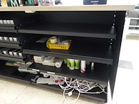 Totale inboedel dagbladhandel - afbeelding 11 van  69