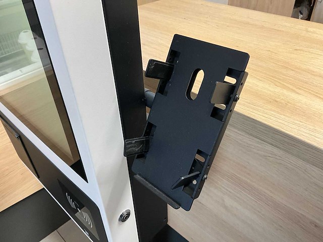 Touchkiosk bestel monitor - afbeelding 6 van  6
