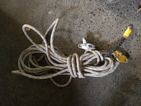 Touw met haken - afbeelding 1 van  2