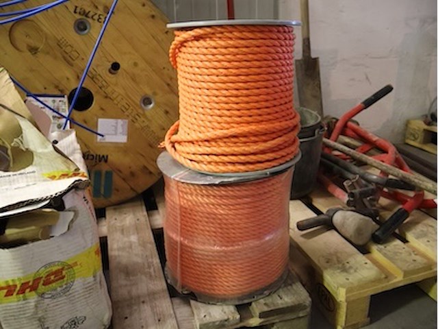 Touw op rol (x2) - afbeelding 1 van  3