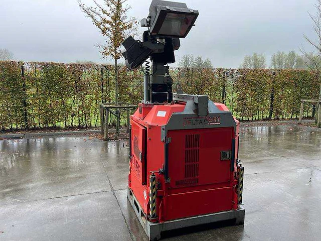 Tower light - hydro power cube - lichtmast - afbeelding 20 van  23