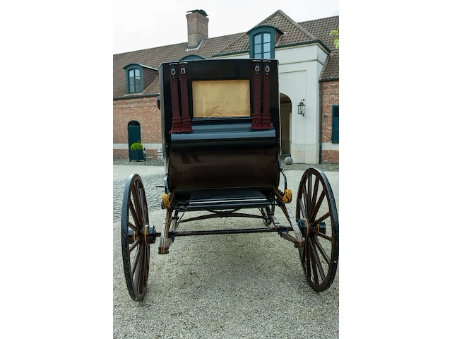 Town coach - afbeelding 11 van  50
