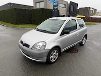 Toyota - 1999 - yaris - personenauto - afbeelding 12 van  21