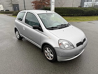 Toyota - 1999 - yaris - personenauto - afbeelding 18 van  21