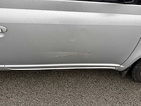 Toyota - 1999 - yaris - personenauto - afbeelding 19 van  21