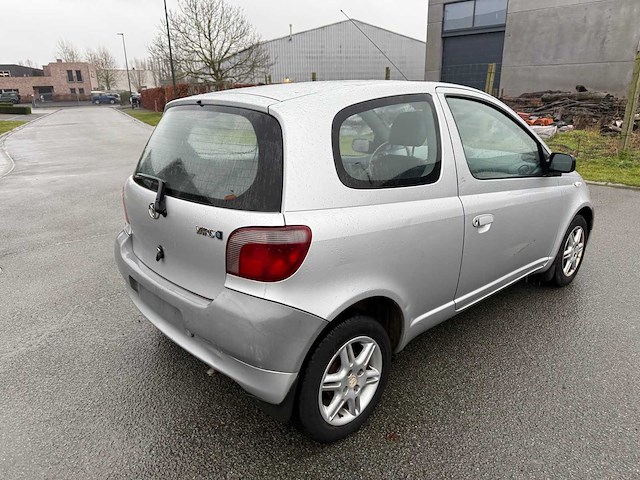 Toyota - 1999 - yaris - personenauto - afbeelding 21 van  21