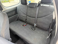 Toyota - 2004 - yaris - personenauto - afbeelding 9 van  18