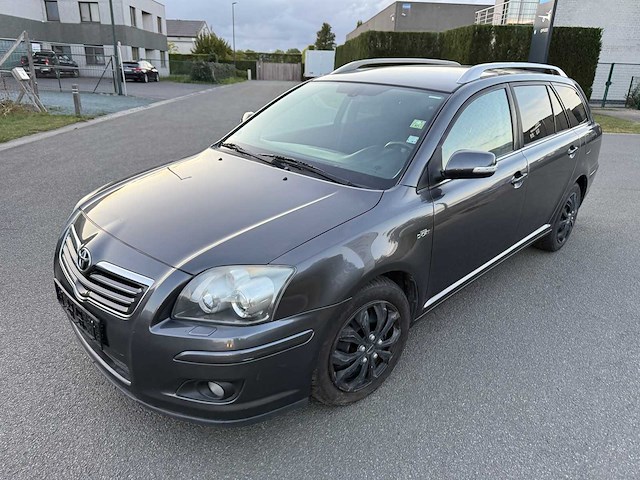 Toyota - 2006 - avensis - auto - personenauto - afbeelding 11 van  19
