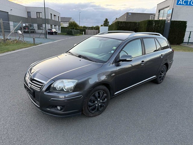 Toyota - 2006 - avensis - auto - personenauto - afbeelding 12 van  19